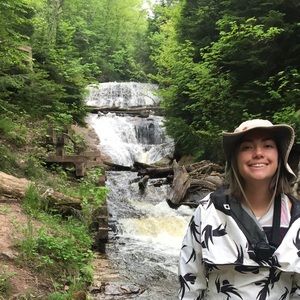 Meet your Posher, Erika